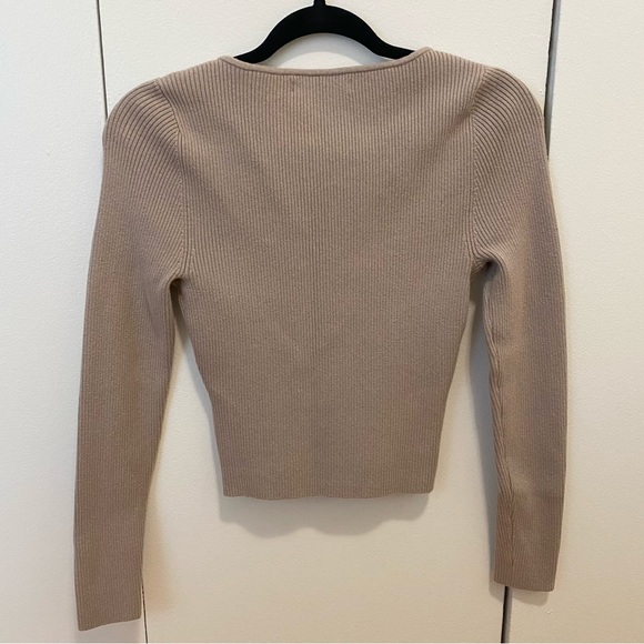 Abercrombie and Fitch Knit Long Sleeve - Picture 2 of 2